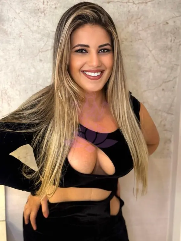 Laís, terapeuta da Massagens Carioca